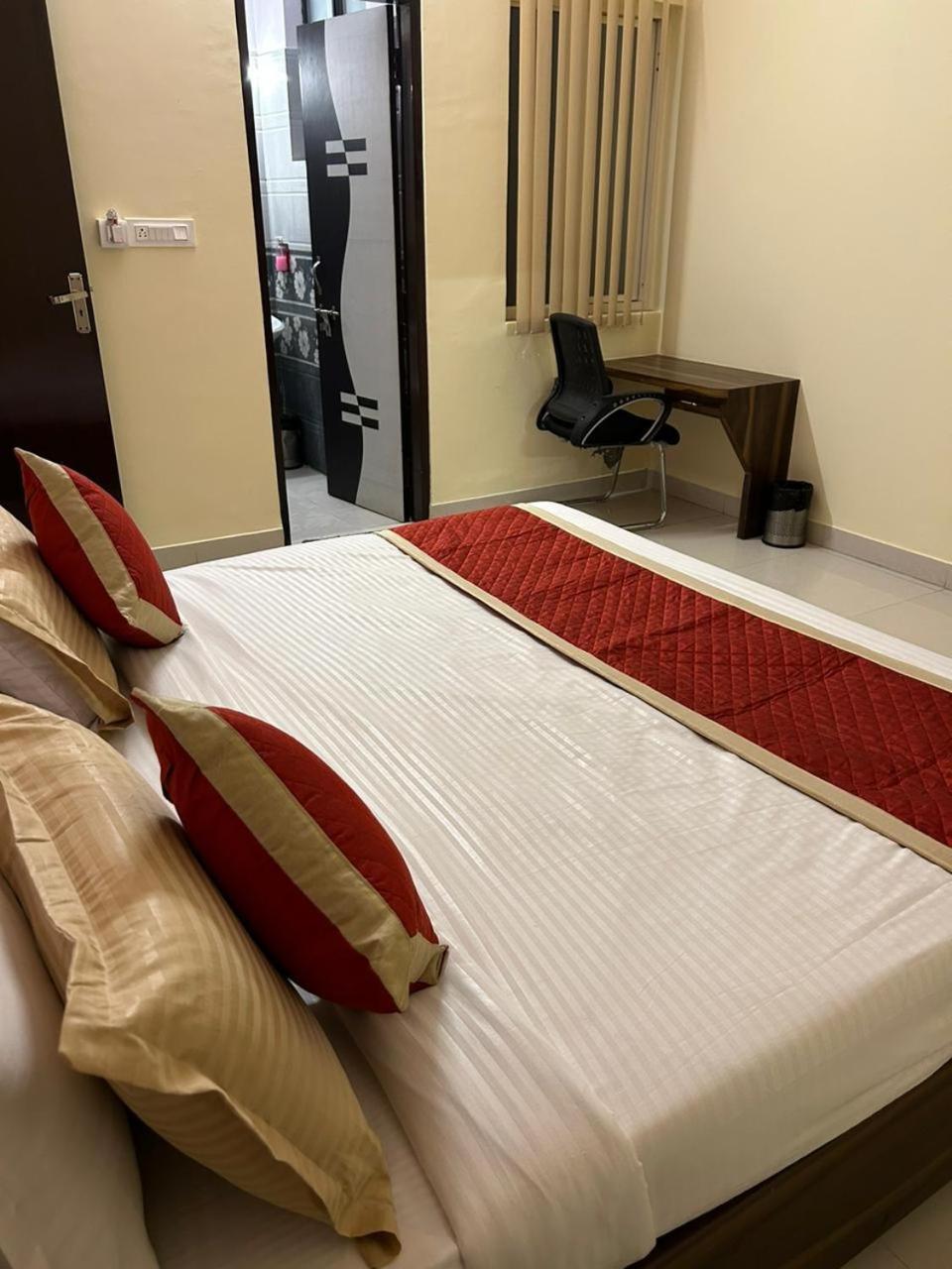 Hotel Mahima Palace Τζαϊπούρ Εξωτερικό φωτογραφία