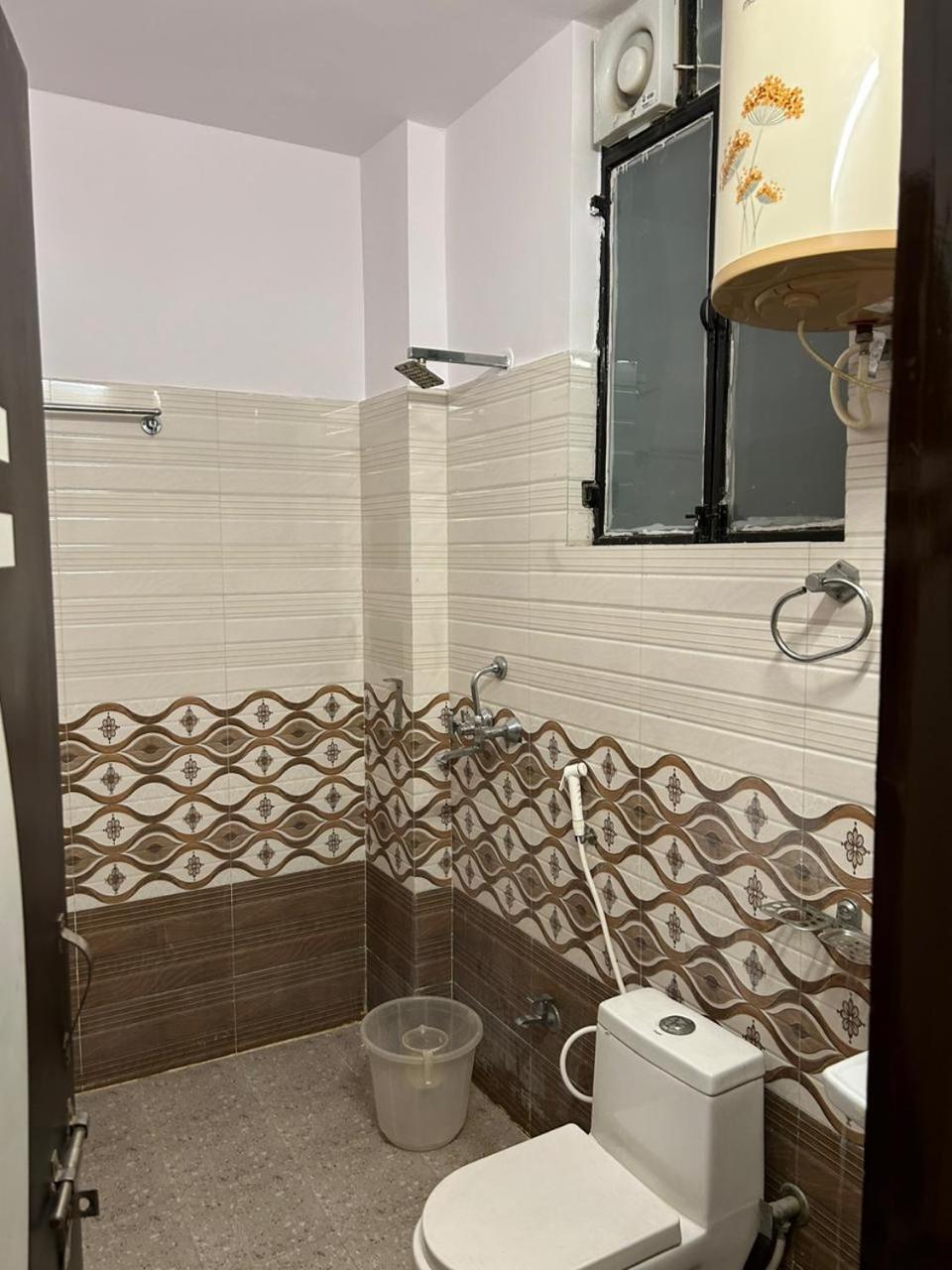 Hotel Mahima Palace Τζαϊπούρ Εξωτερικό φωτογραφία
